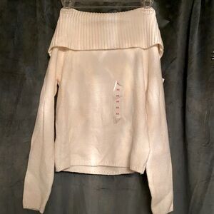 Old Navy Off the Shoulder sweater, size XS, NWT
